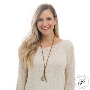 NEW Plunder Christa necklace